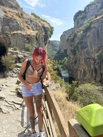 XXX Porn Photo of Nude MeganLorensx 84
