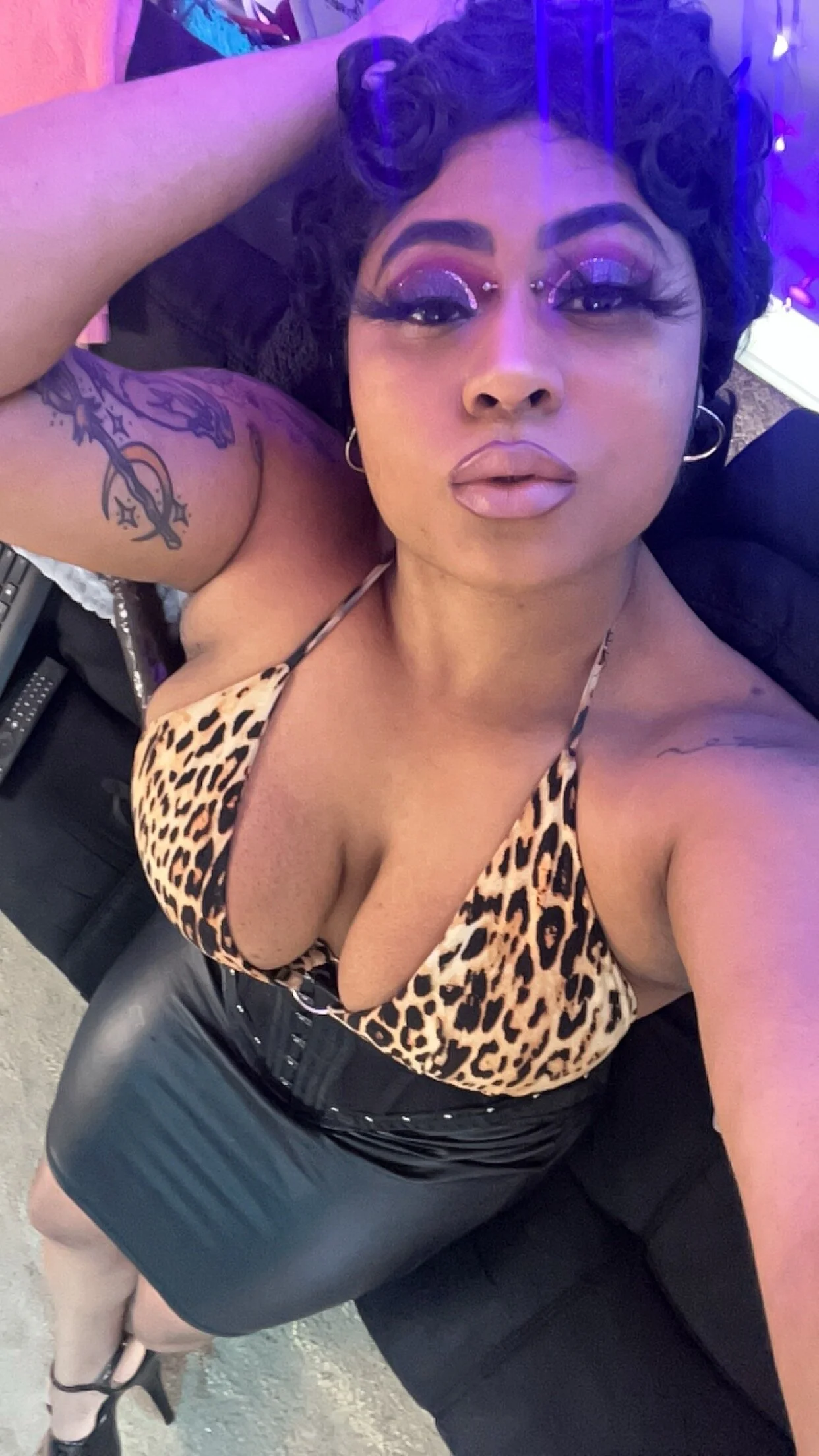 XXX Porn Photo of Nude MeleiMarvelous 5