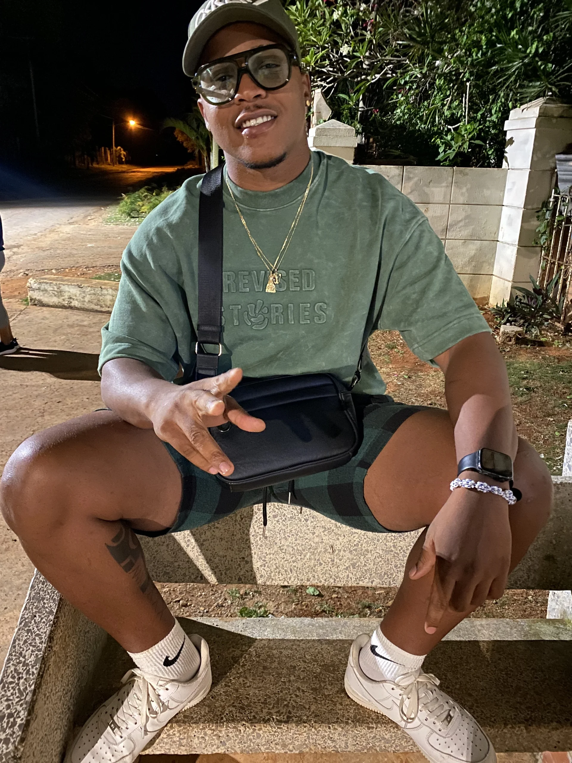 XXX Porn Photo of Nude Morenito_Cubano 1