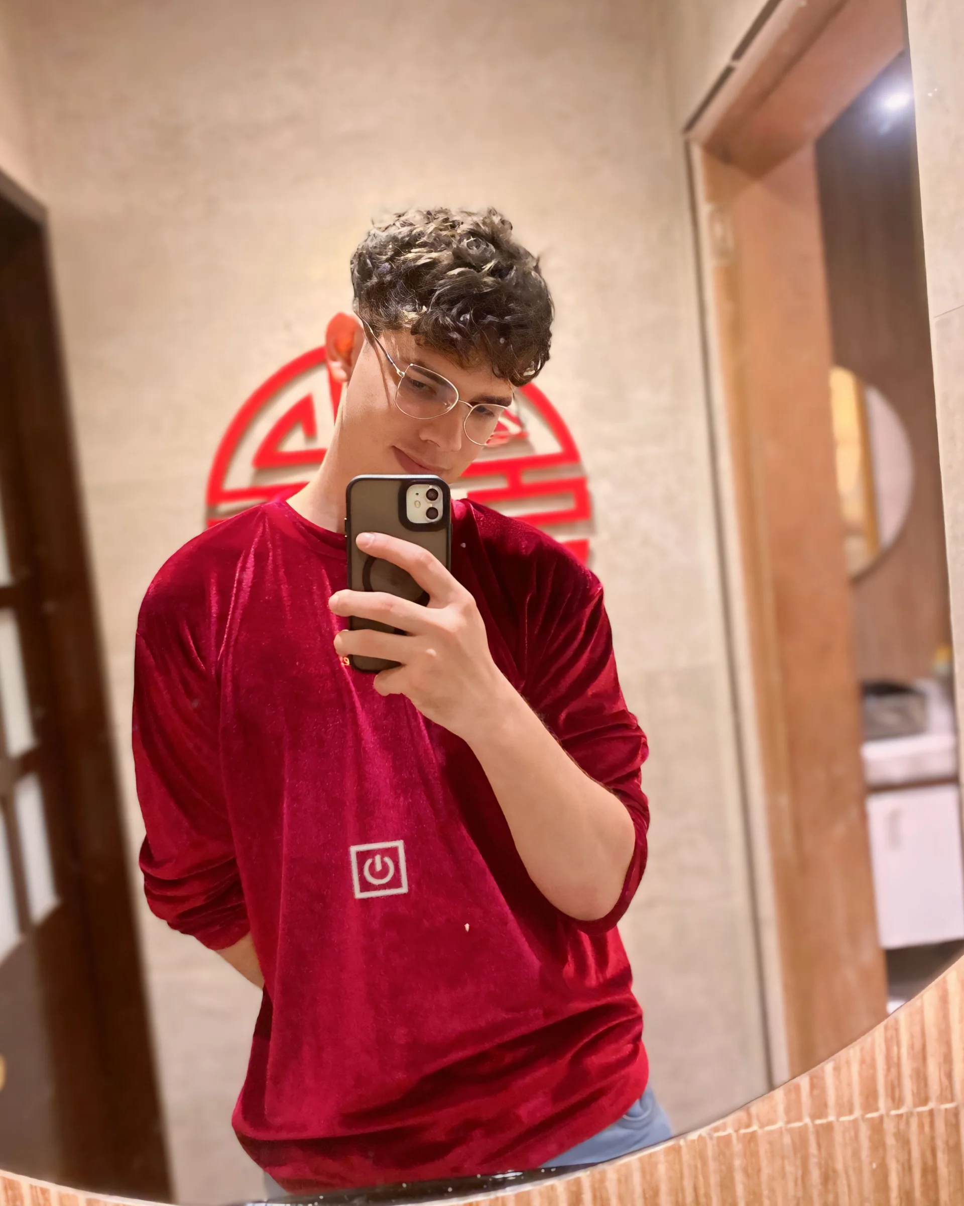 XXX Porn Photo of Nude Oliverboy- 2