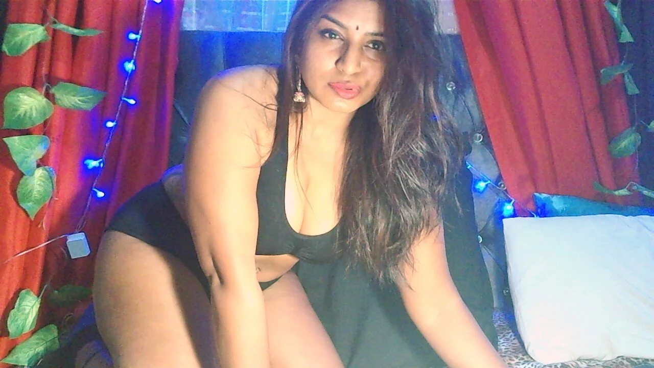XXX Porn Photo of Nude RoyalIndianCreamPuff1 19