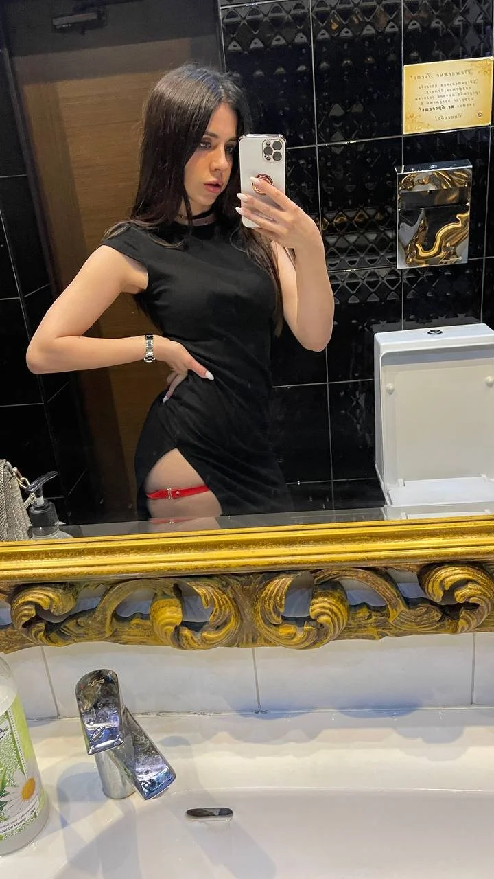 XXX Porn Photo of Nude PartyQqHouse 34