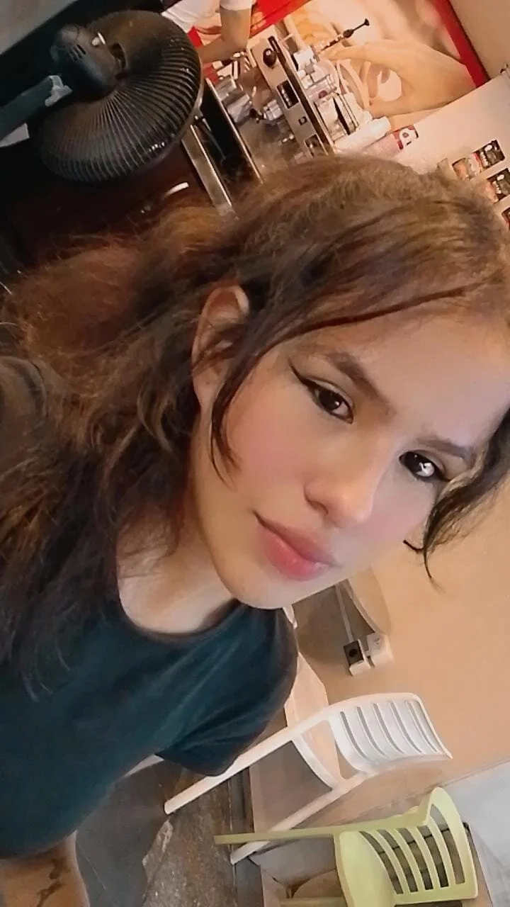 XXX Porn Photo of Nude Selena_squirt77 5