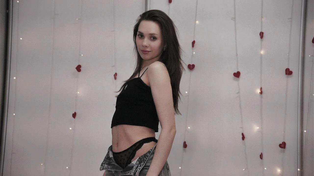 XXX Porn Photo of Nude RoseliaLocatelli 24