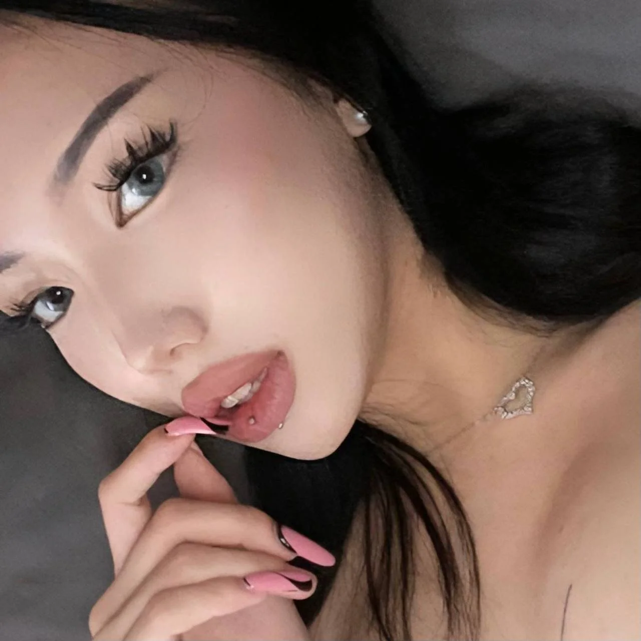 XXX Porn Photo of Nude hi_mikii 3
