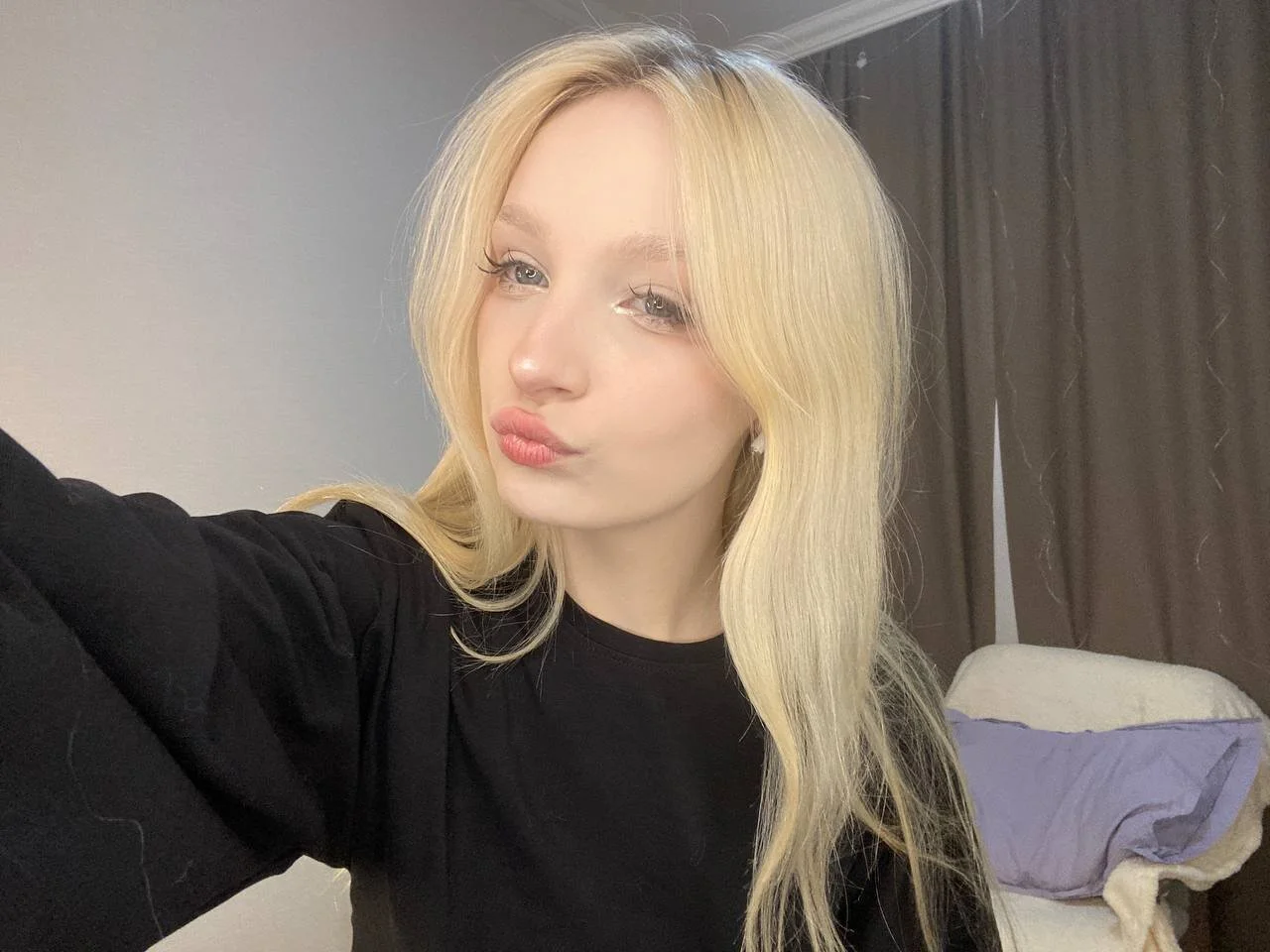 XXX Porn Photo of Nude Naughty__Couplles 10