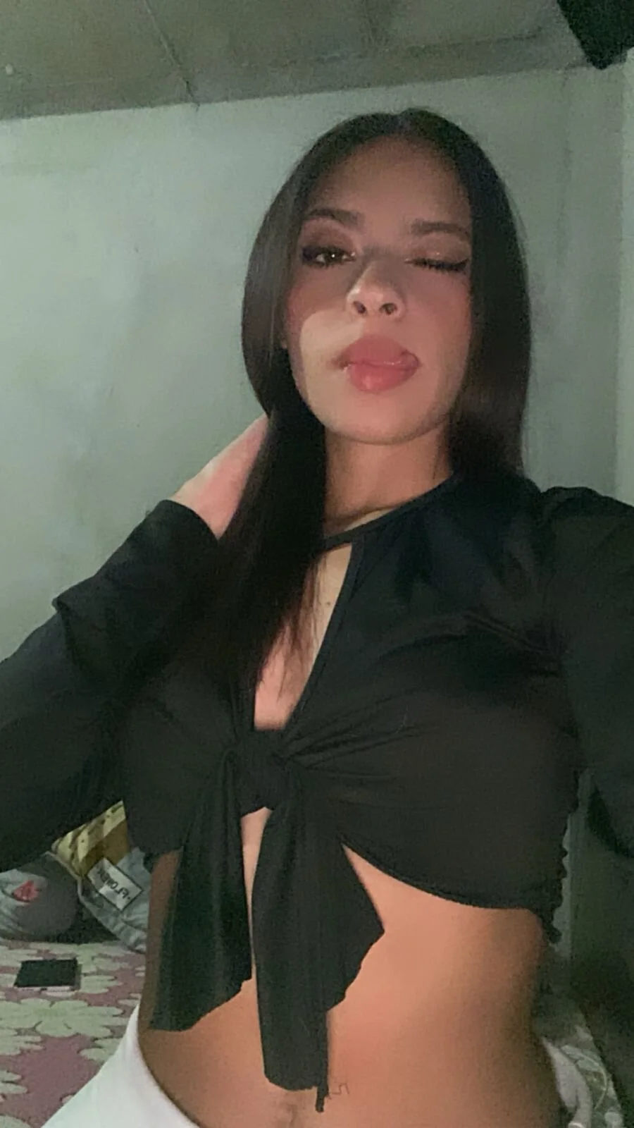 XXX Porn Photo of Nude cristal_oliver 2