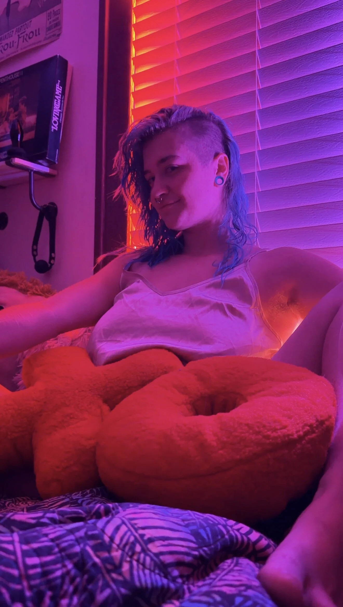 XXX Porn Photo of Nude rosiebuddy 44