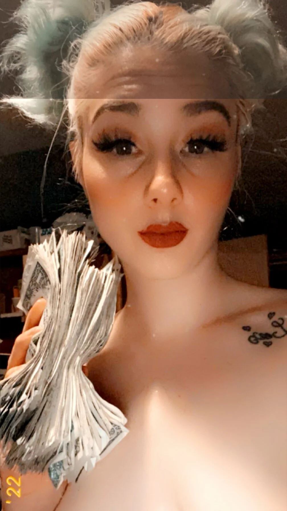 XXX Porn Photo of Nude izziebaby 1