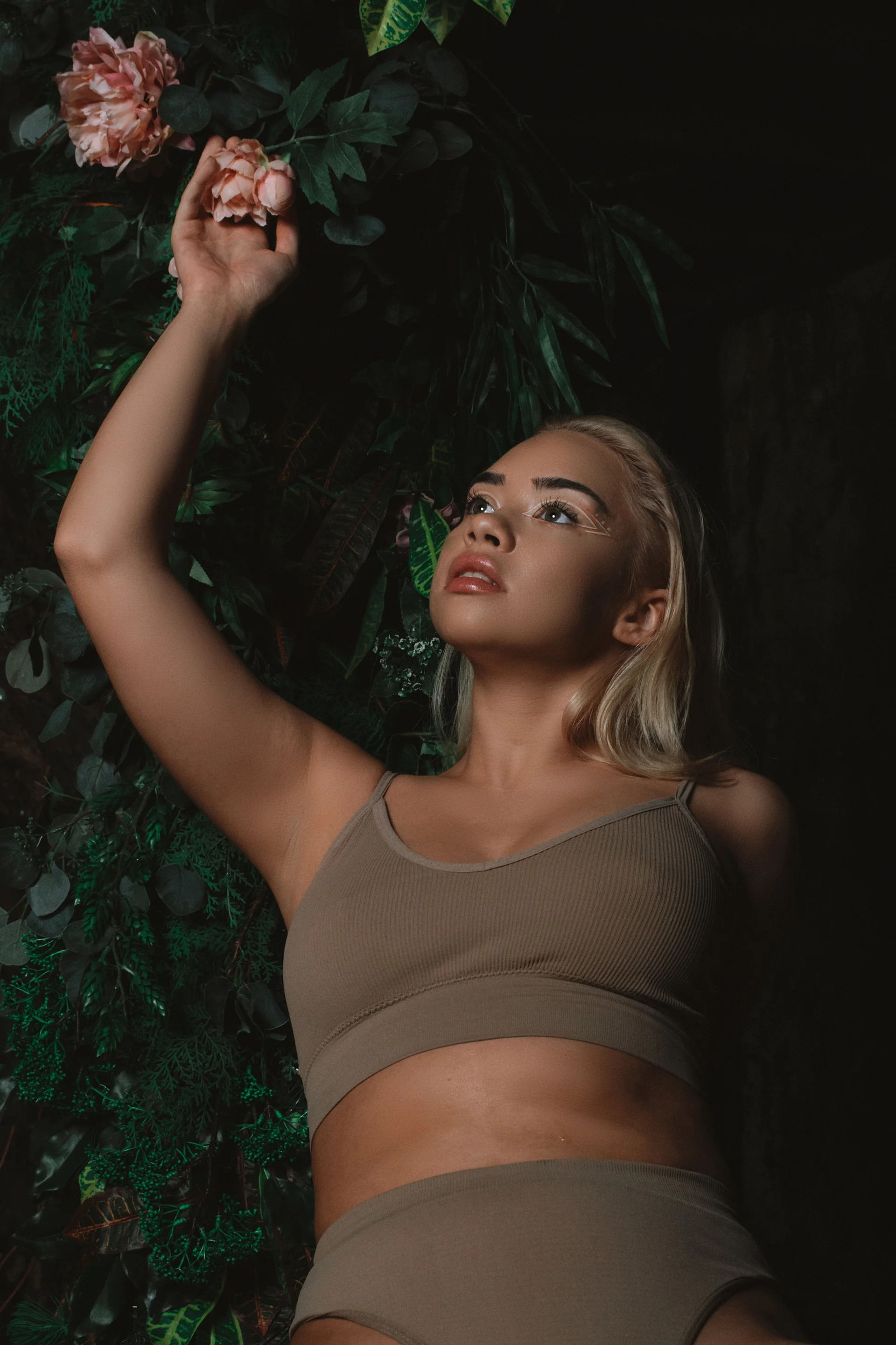 XXX Porn Photo of Nude VixenMia 2