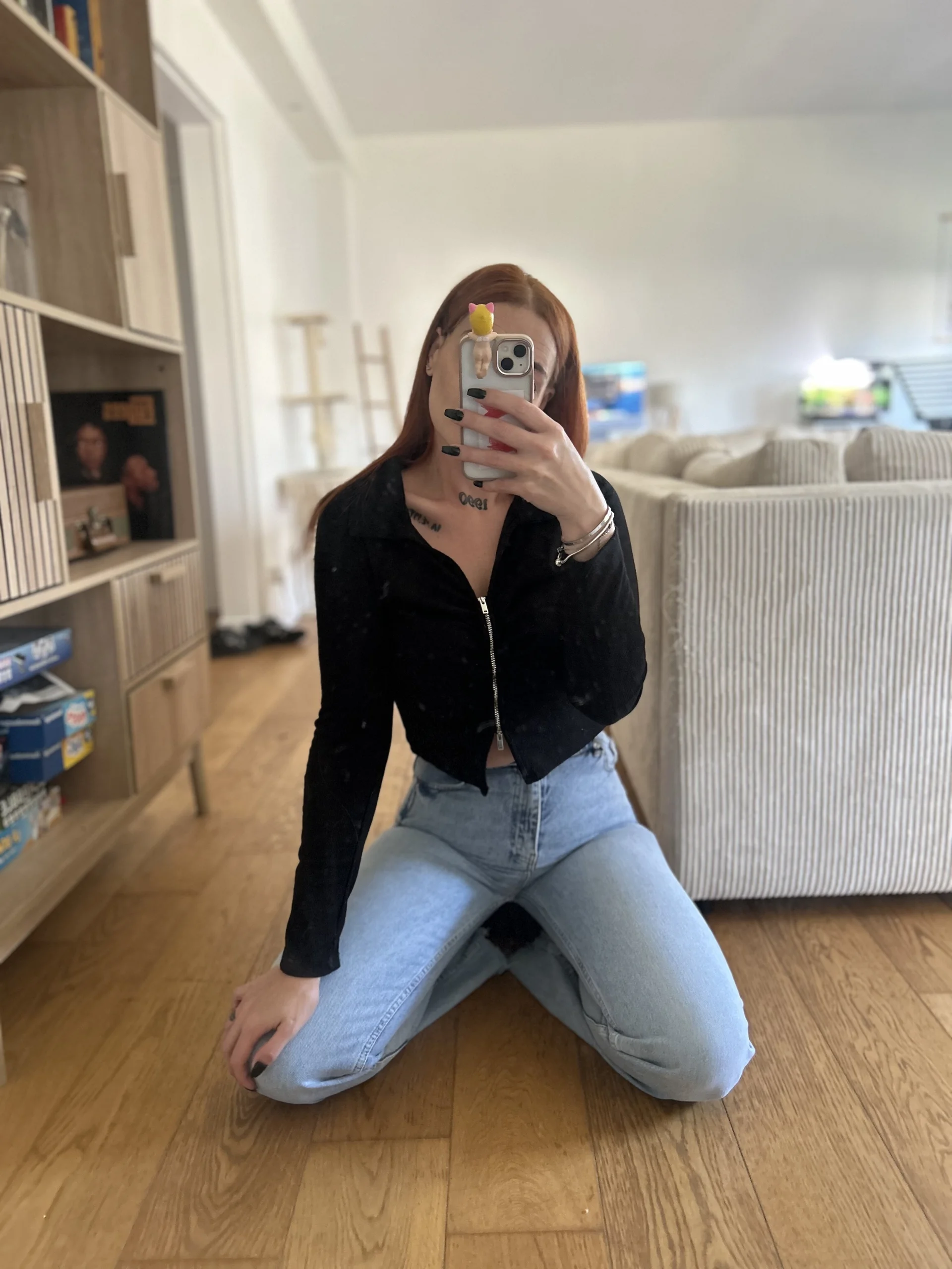 XXX Porn Photo of Nude JuliaVenom 1