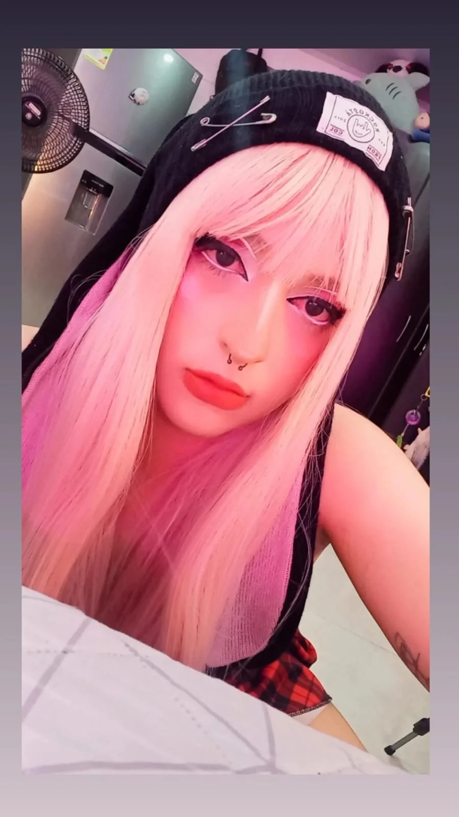 XXX Porn Photo of Nude _Skie_ 13