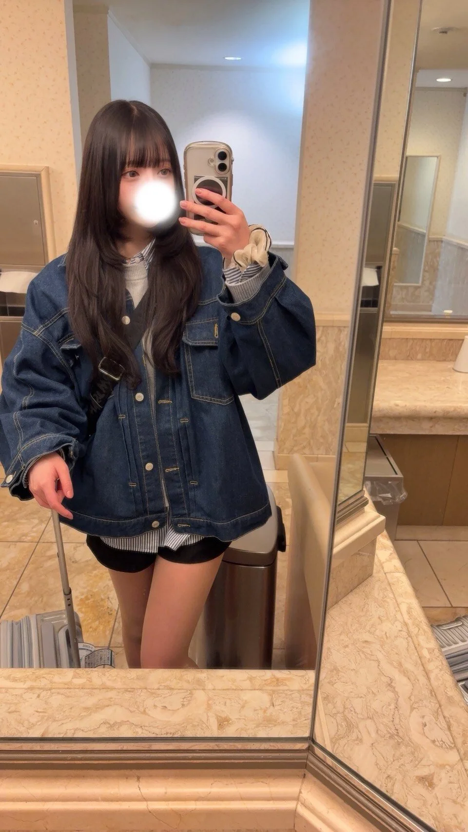 XXX Porn Photo of Nude Nana_emerald 3