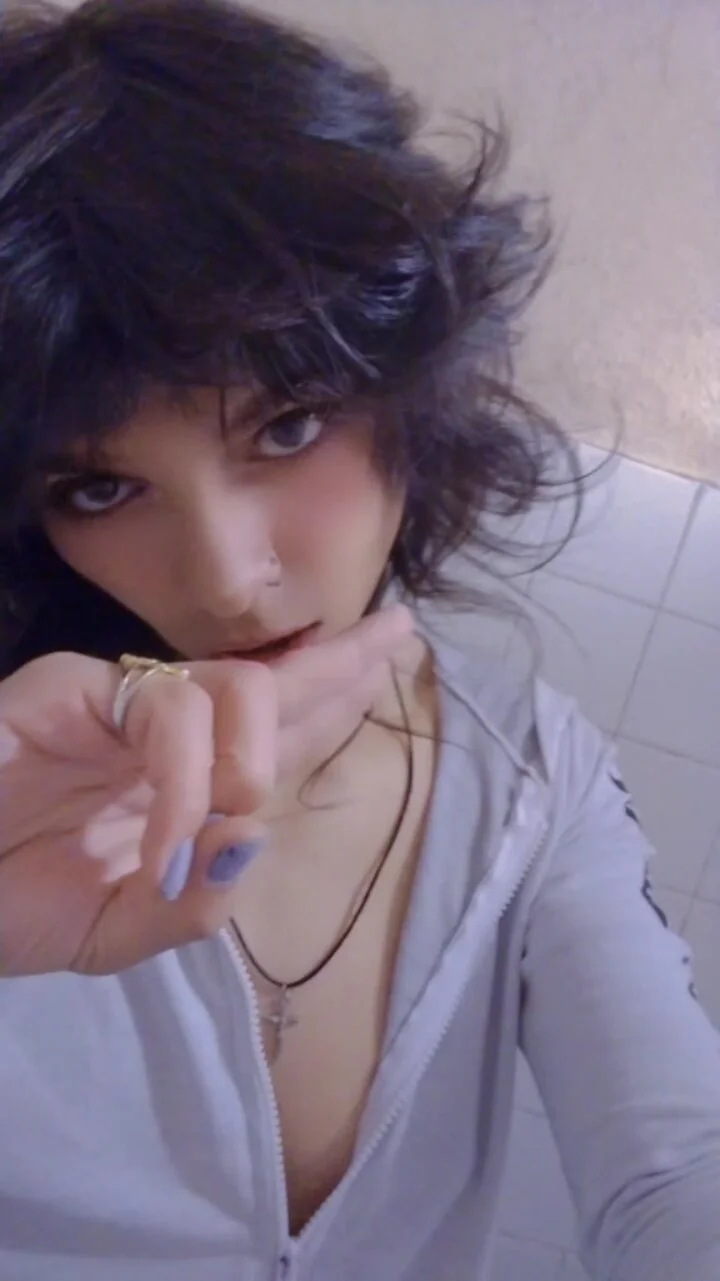 XXX Porn Photo of Nude Liil_bunny 25