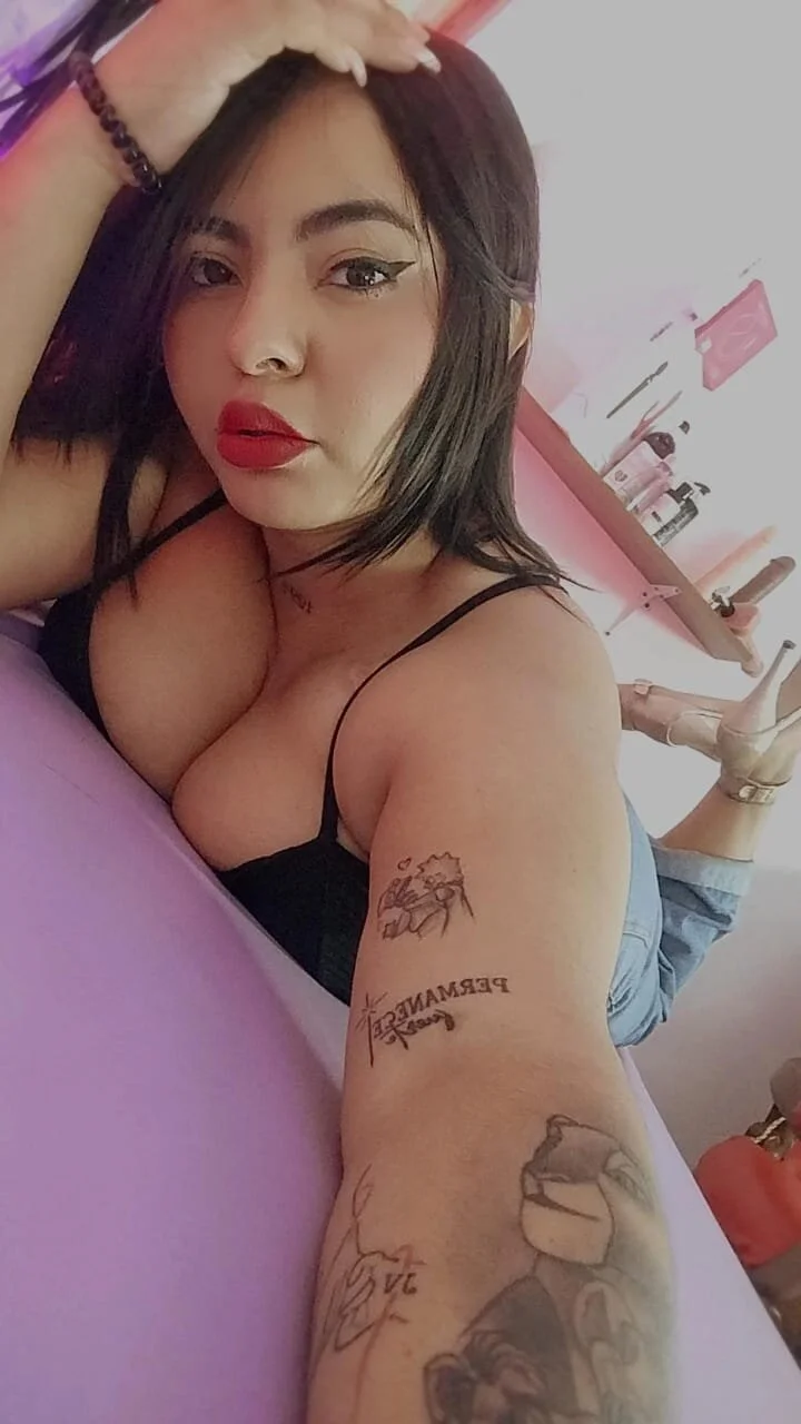 XXX Porn Photo of Nude Luciana_r 19