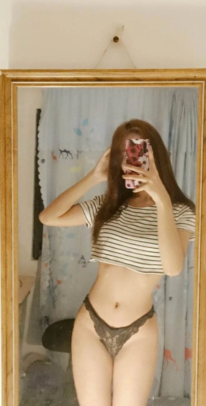 XXX Porn Photo of Nude TransPetite1 7