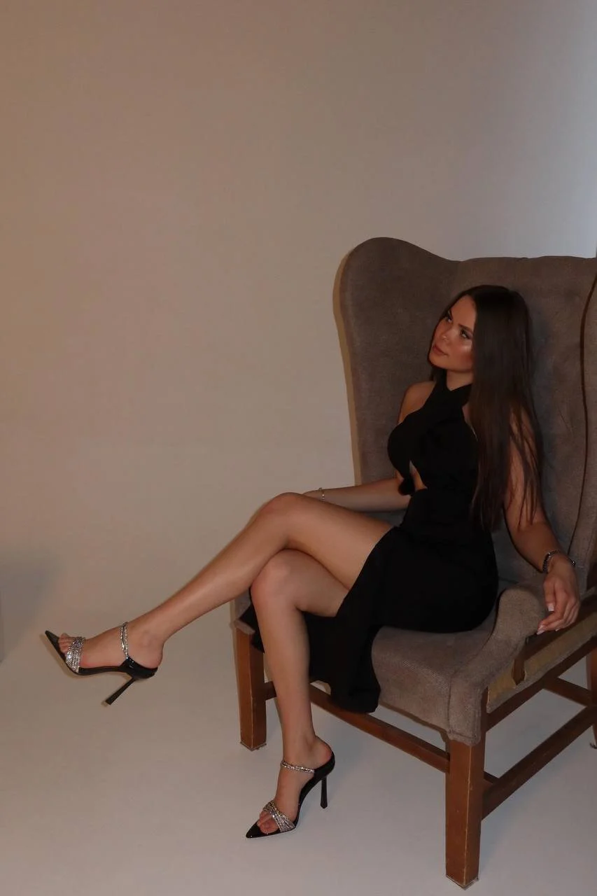 XXX Porn Photo of Nude Kira_love_81 18