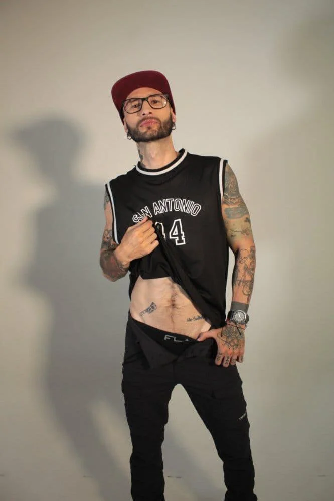 XXX Porn Photo of Nude ren_stipee 9