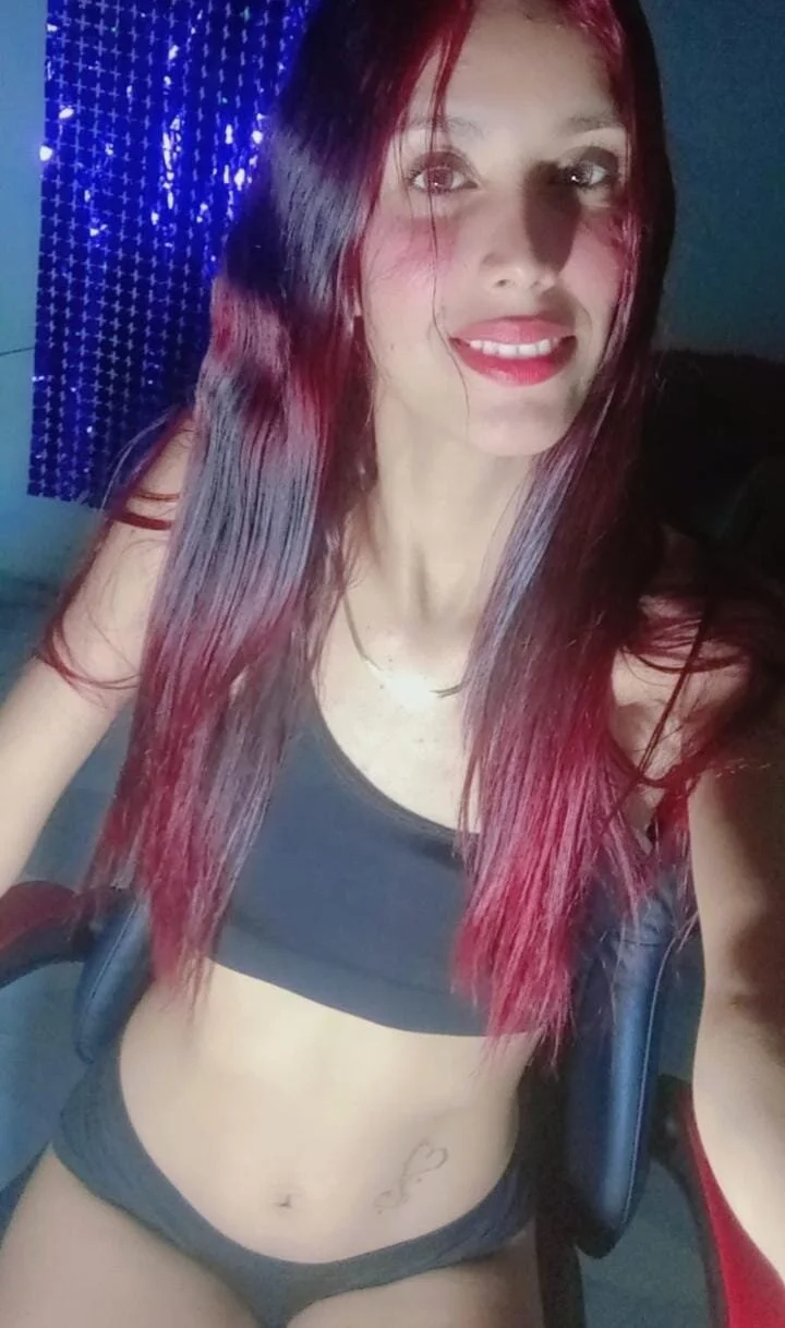 XXX Porn Photo of Nude skinnyverus18 34