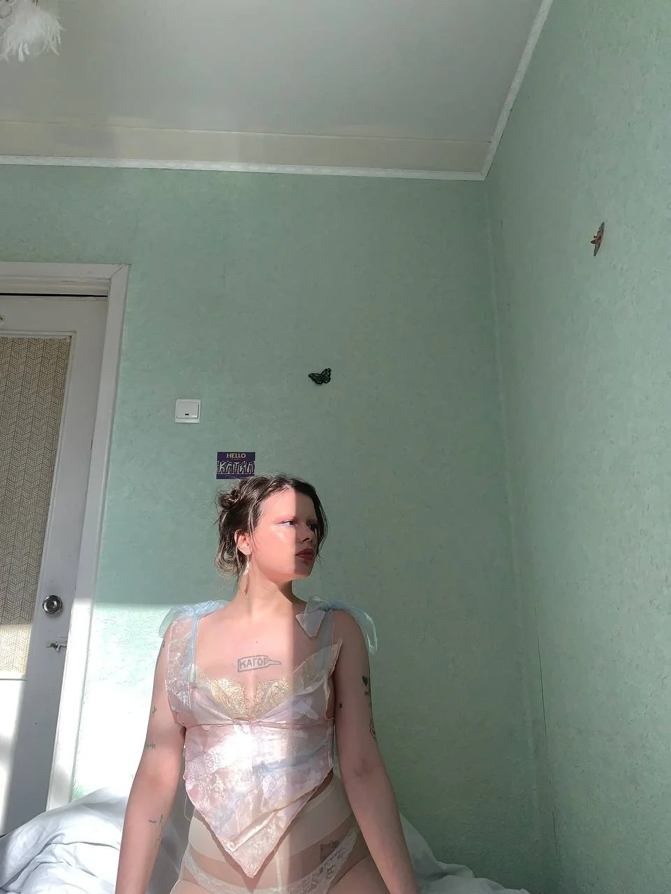 XXX Porn Photo of Nude Vienaxtexasxparis 15