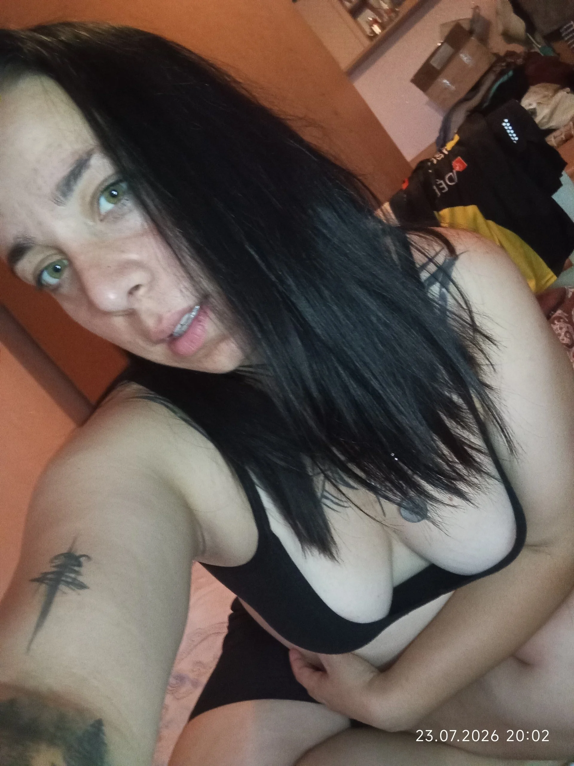 XXX Porn Photo of Nude MillaSourretY 15