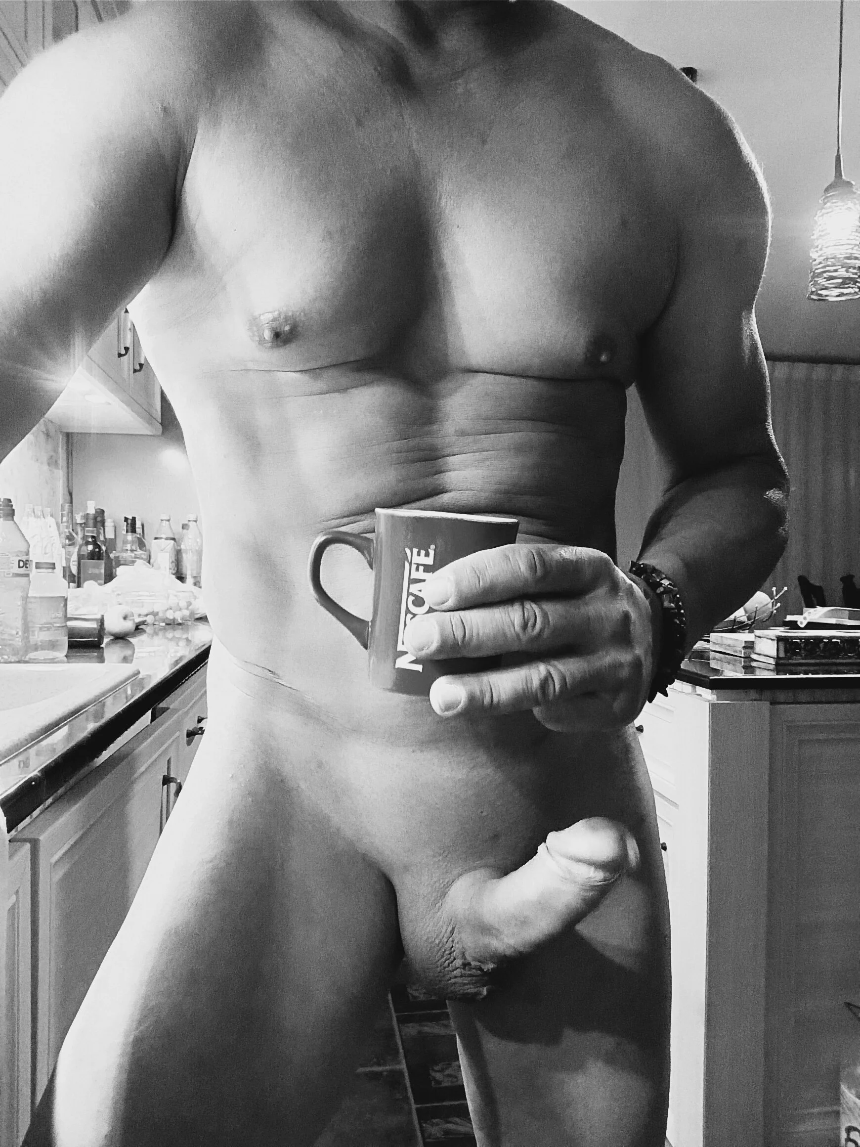 XXX Porn Photo of Nude kevincumporn 4