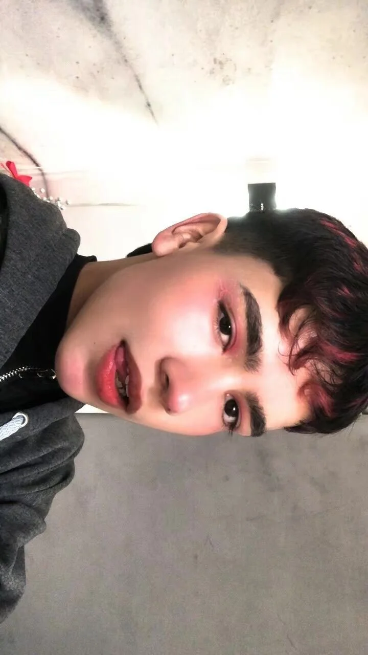 XXX Porn Photo of Nude Andy_Leex 6