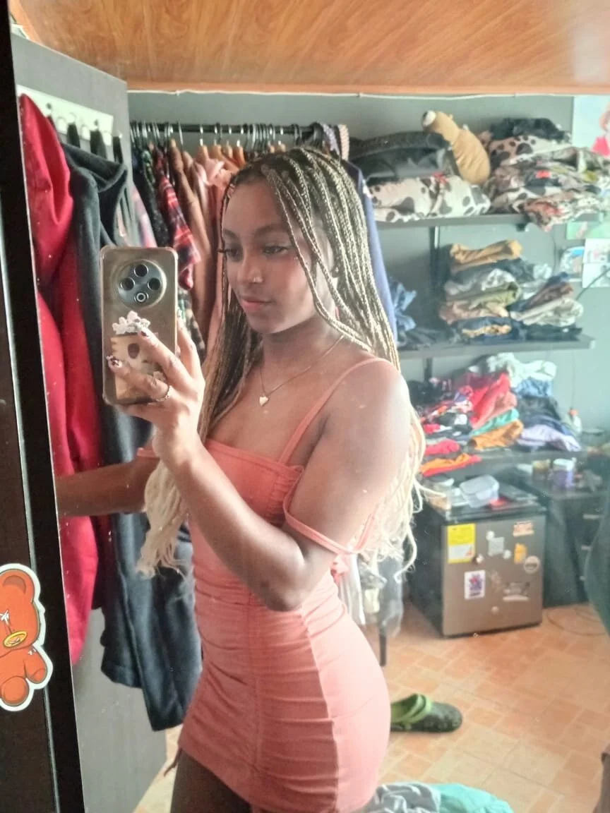 XXX Porn Photo of Nude Caramel_kiss_ 1
