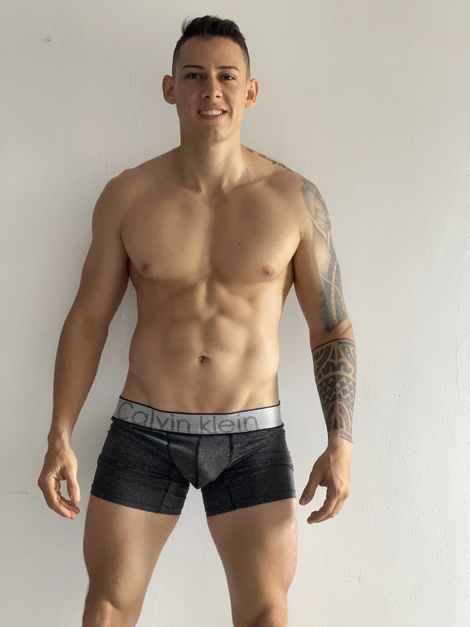 XXX Porn Photo of Nude Muscle_King_Cum 22