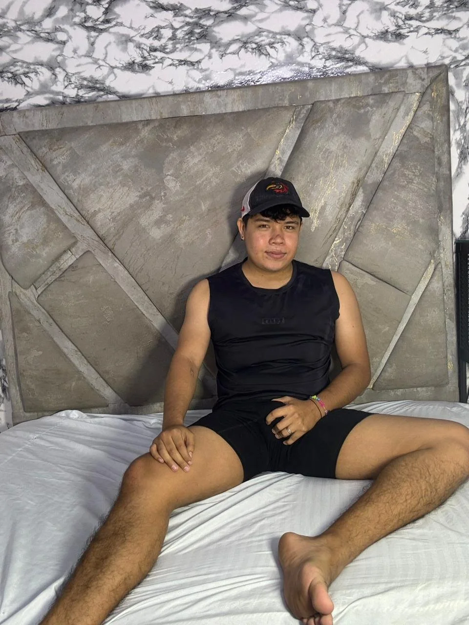 XXX Porn Photo of Nude AdrianWalker 6