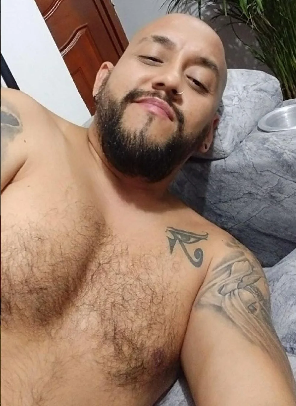 XXX Porn Photo of Nude King_bear_25 10