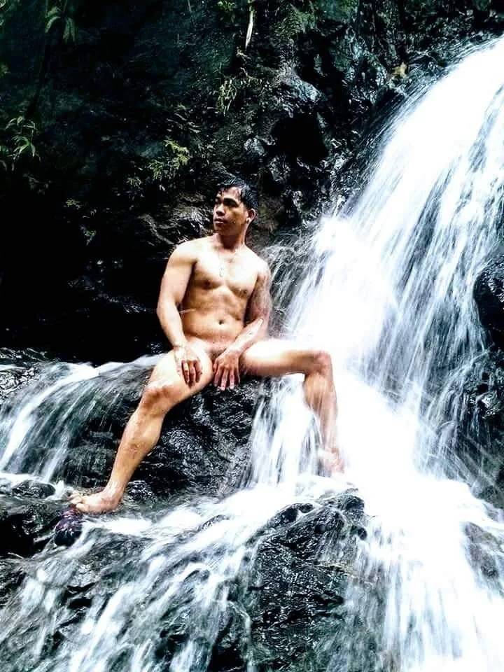 XXX Porn Photo of Nude HotAsianron 1
