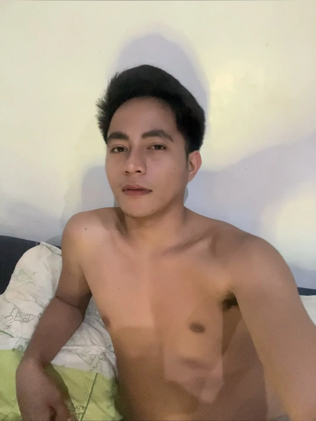 XXX Porn Photo of Nude Lloyd_wintours 6