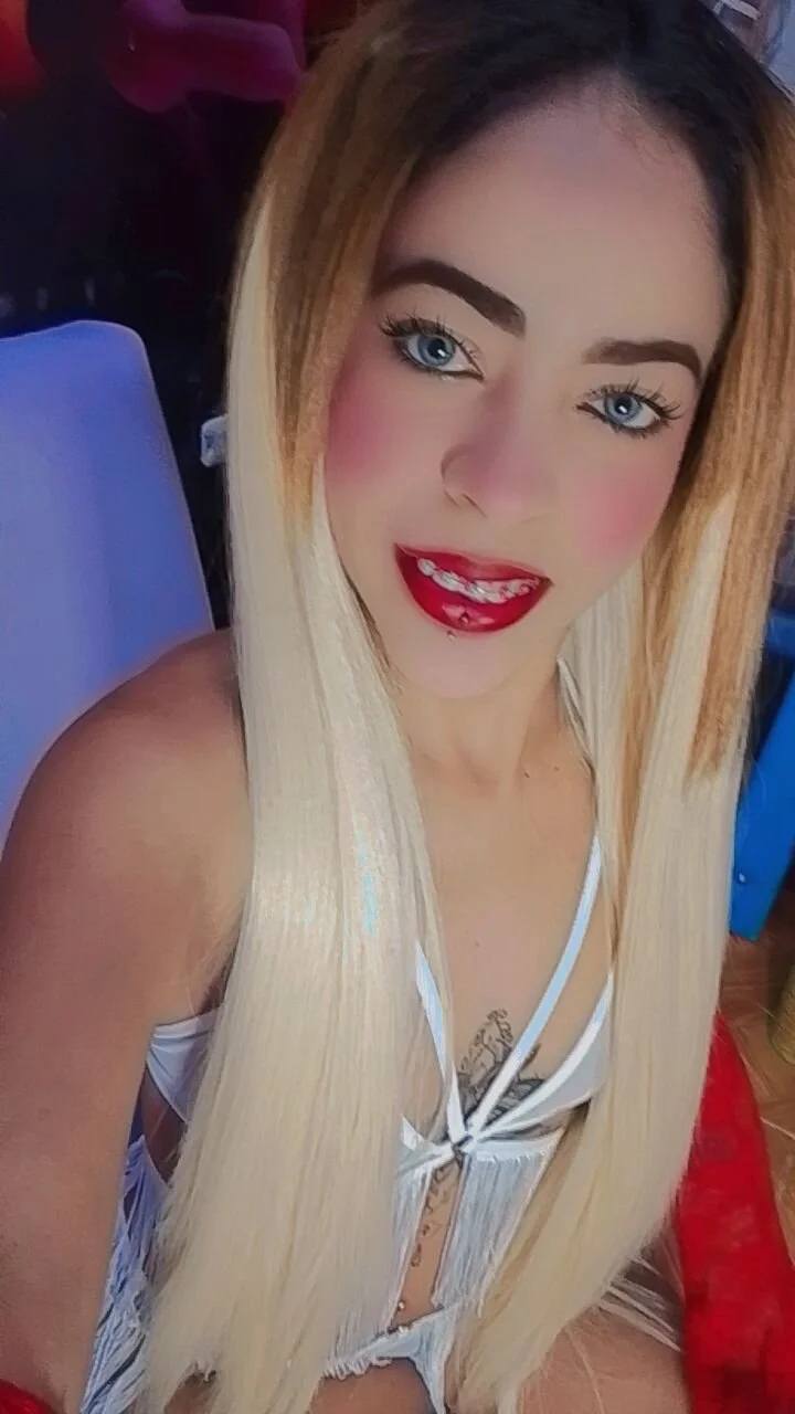 XXX Porn Photo of Nude Melani__HoTT 25
