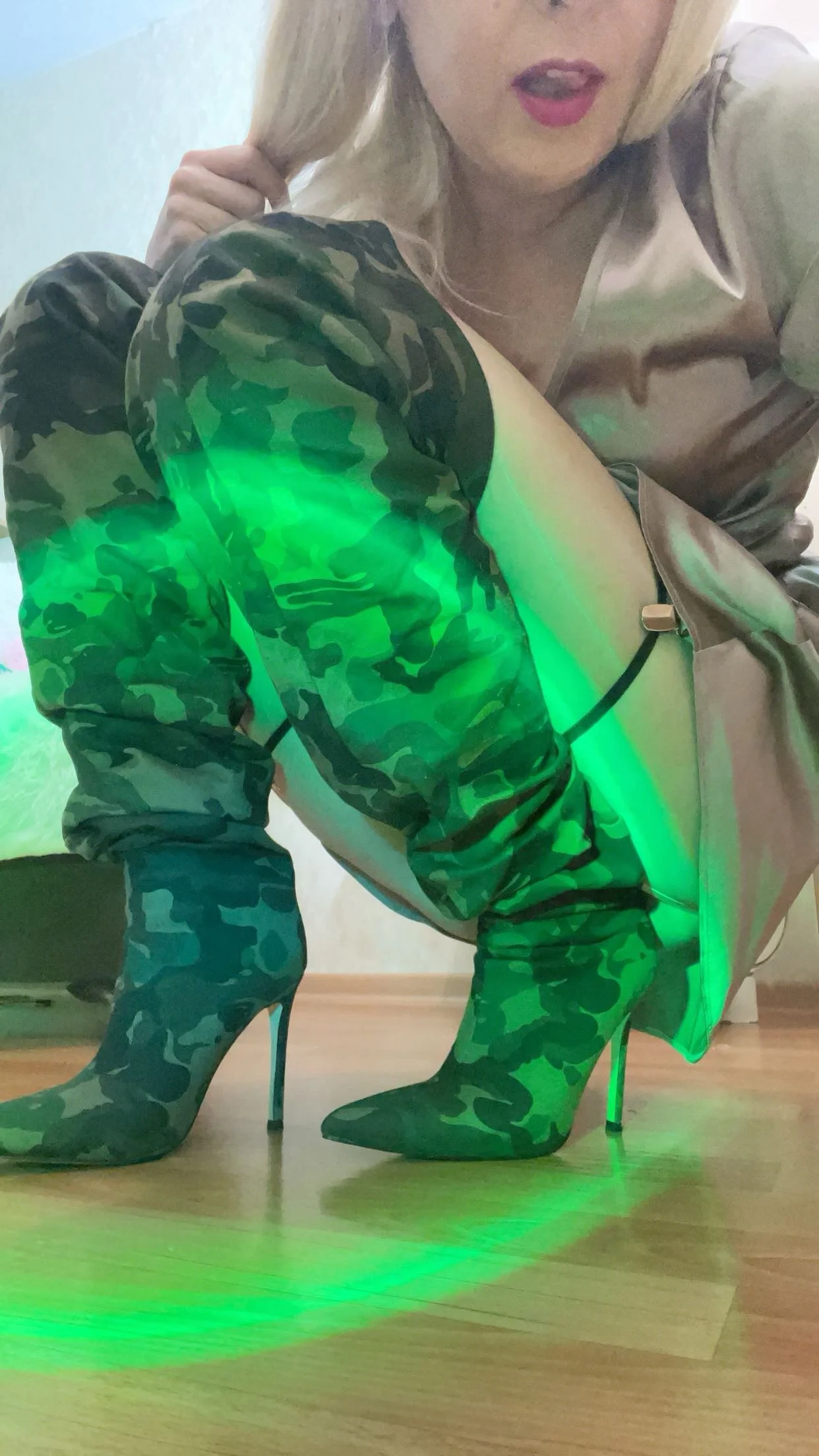XXX Porn Photo of Nude KimPolloc 38