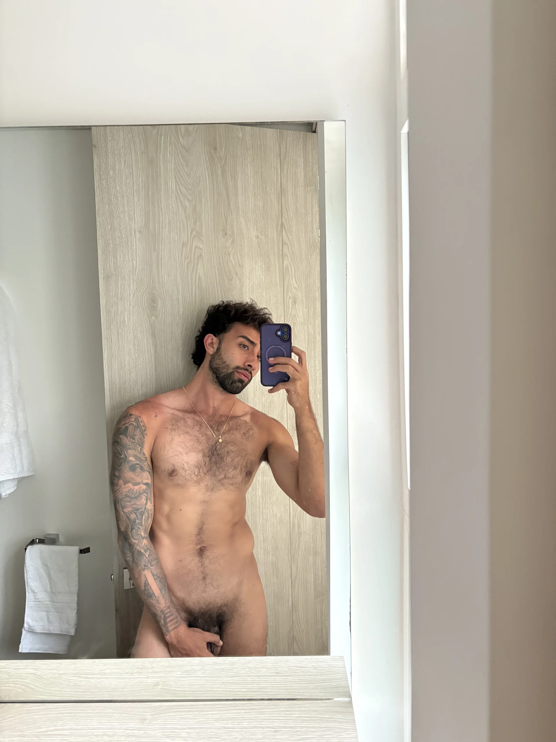 XXX Porn Photo of Nude stephennolan1 20