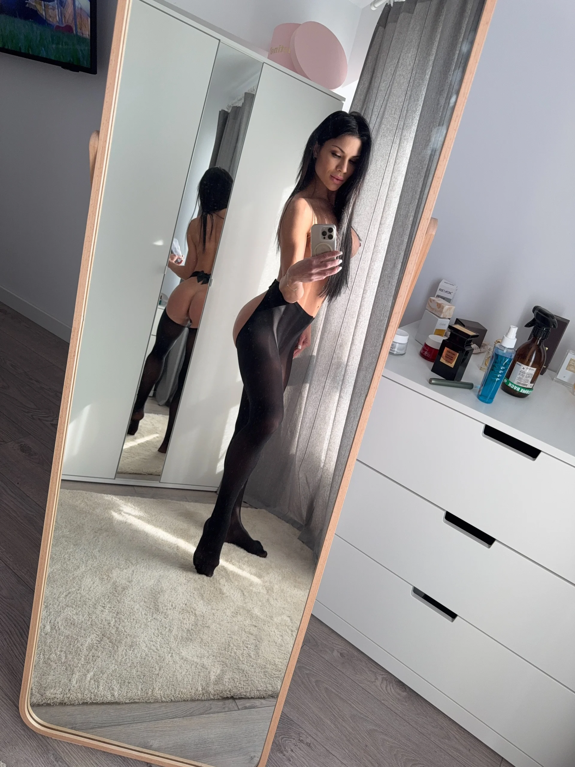 XXX Porn Photo of Nude OksanaOcean 16