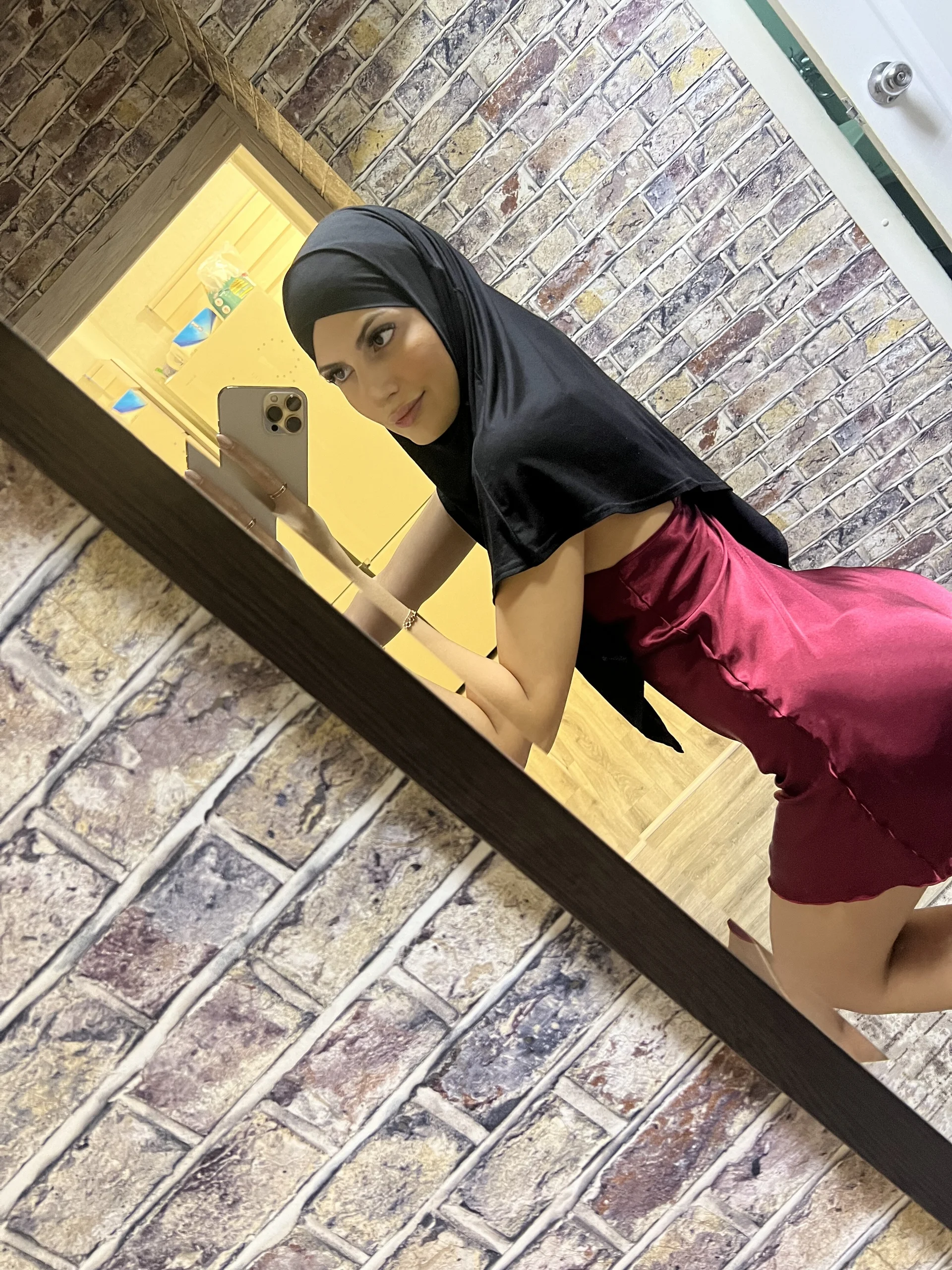 XXX Porn Photo of Nude GumusGuray 2