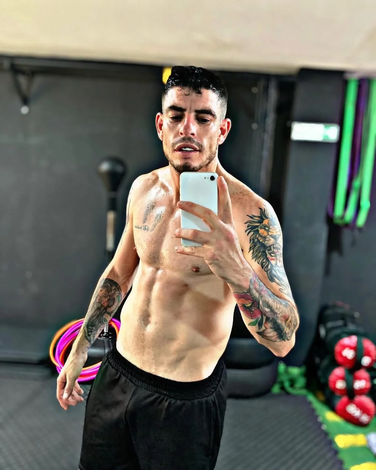 XXX Porn Photo of Nude damian_bull 4