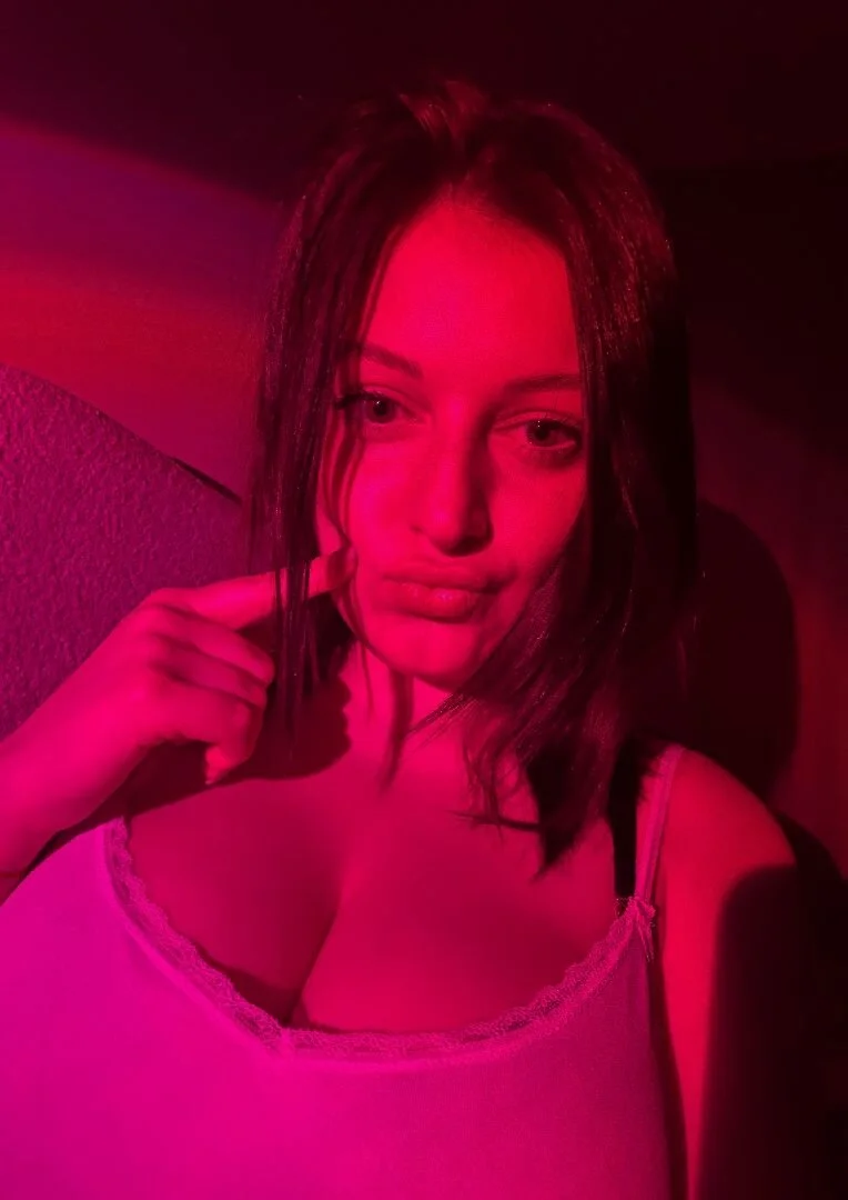 XXX Porn Photo of Nude KlaraLovely 2