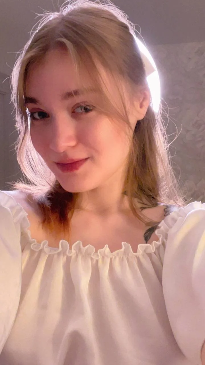 XXX Porn Photo of Nude Mirrrra1 21