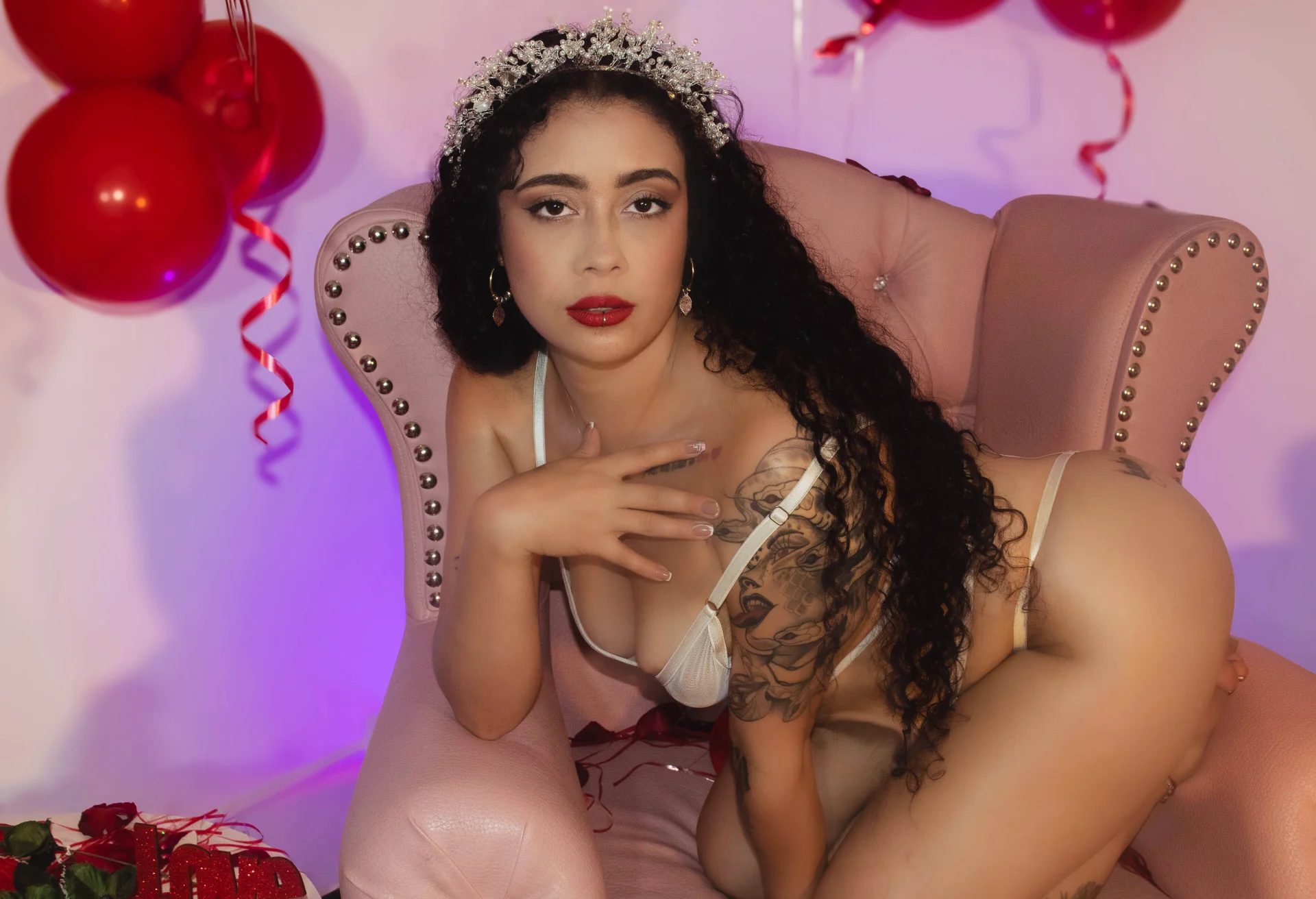 XXX Porn Photo of Nude antonelllepiercee 26