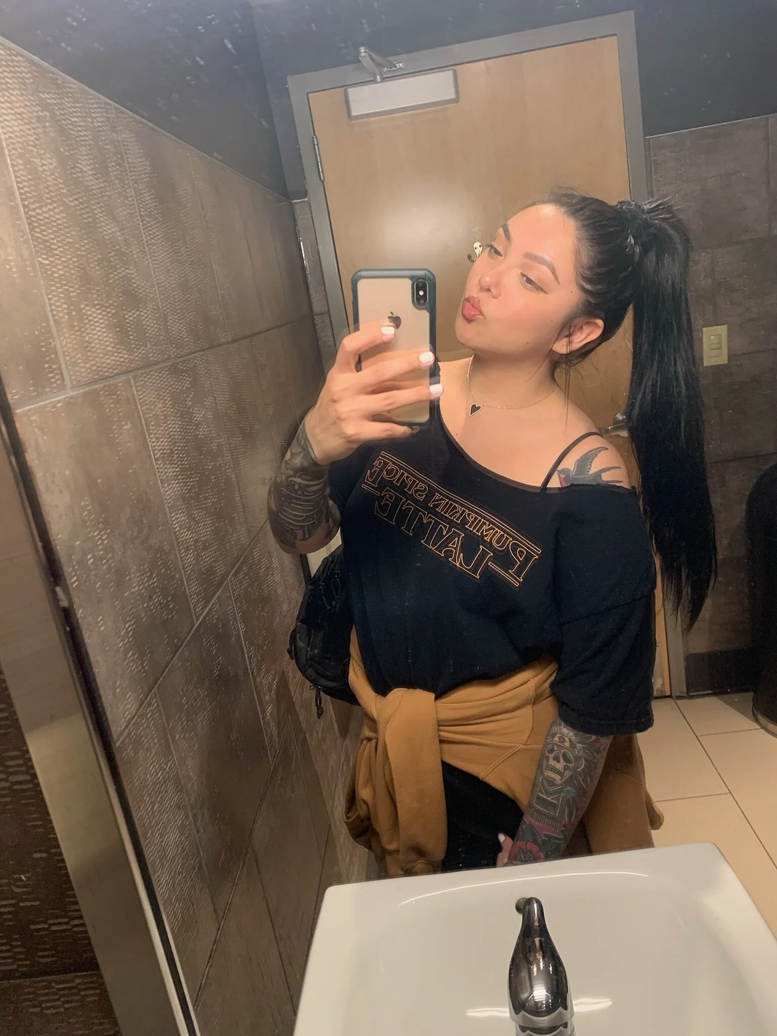 XXX Porn Photo of Nude native_naya 5