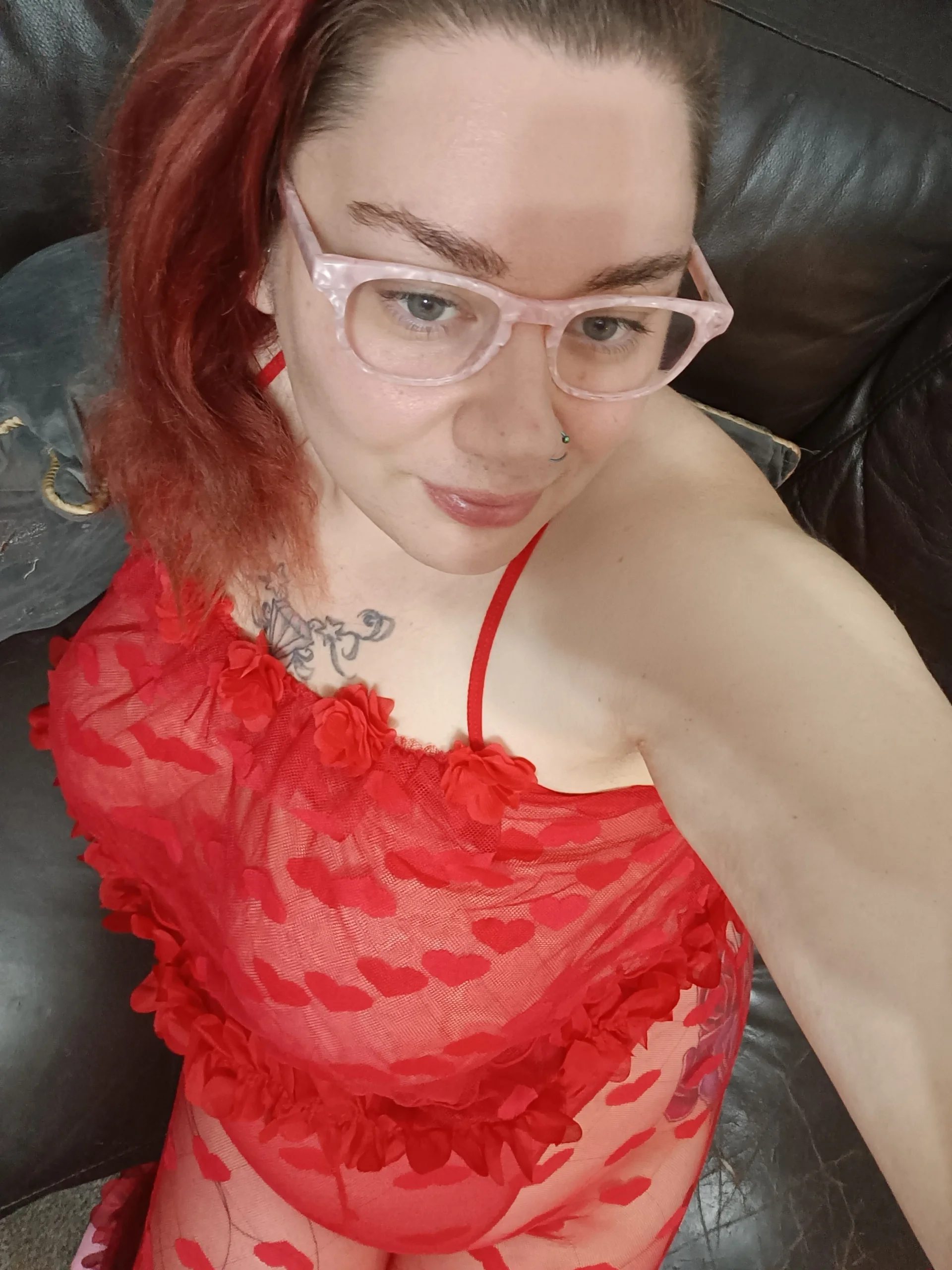XXX Porn Photo of Nude Bustycurves 17