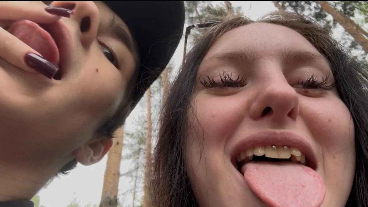 XXX Porn Photo of Nude flowerscouple 6