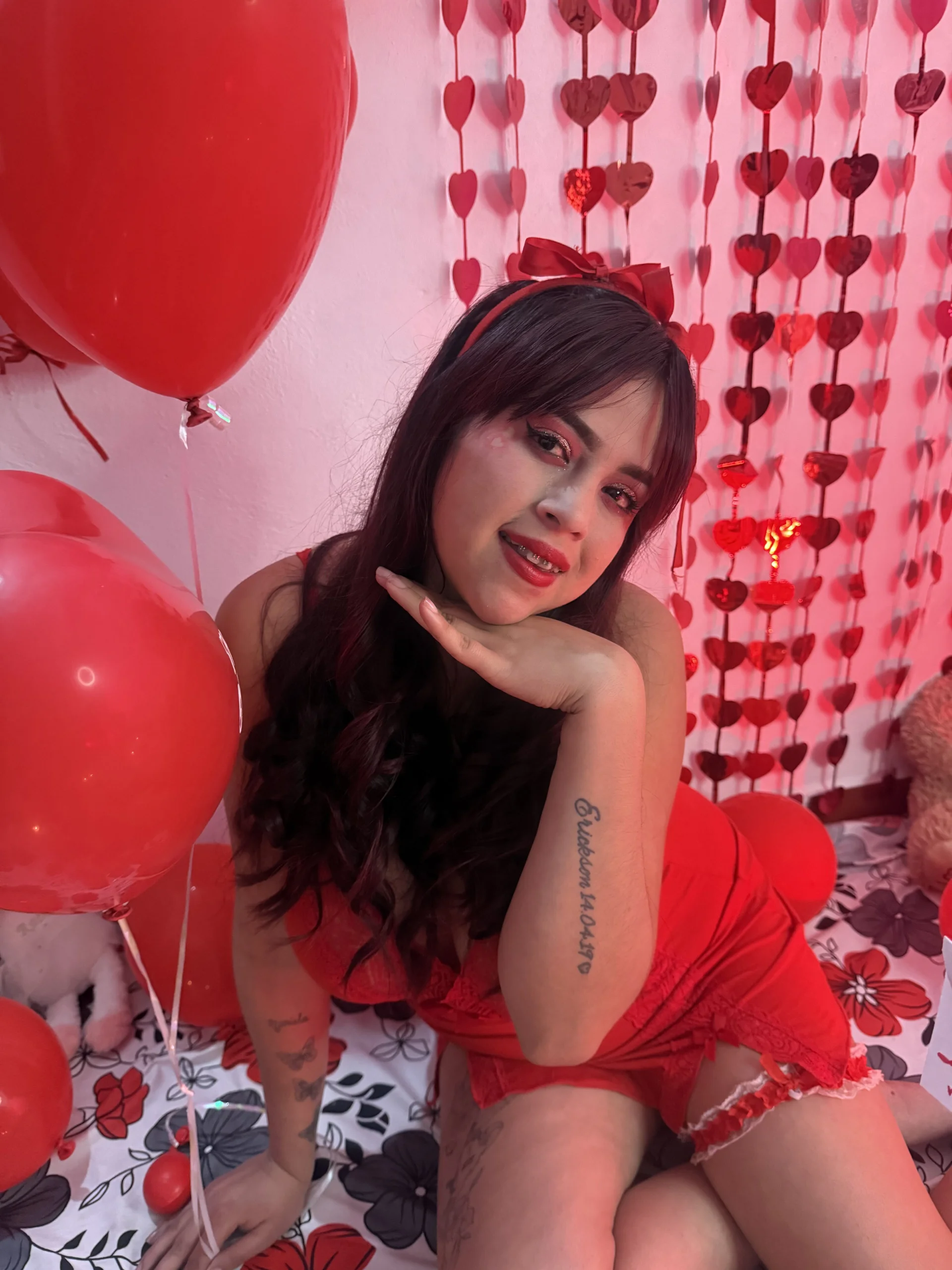 XXX Porn Photo of Nude Cherrybustyx19 8
