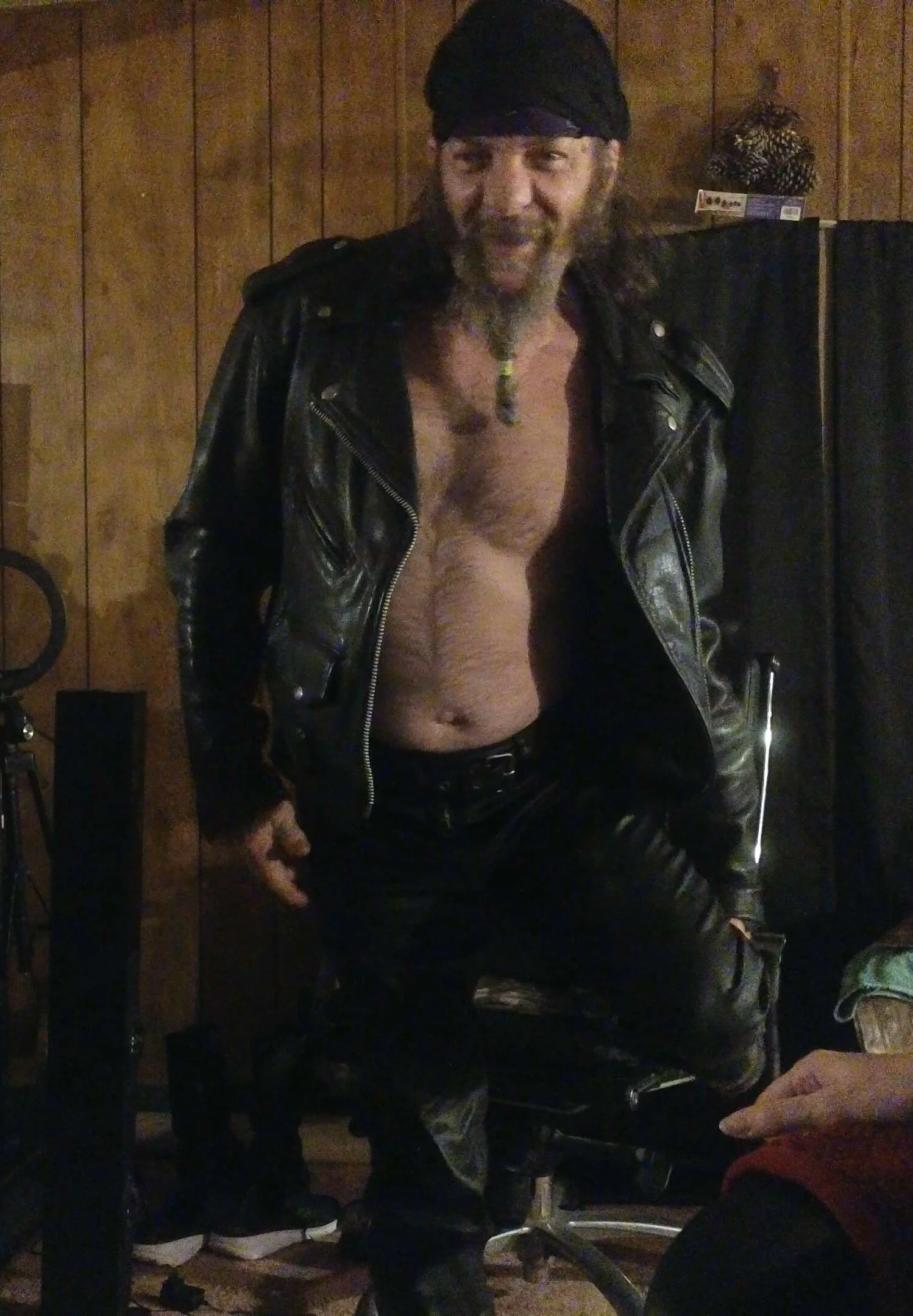 XXX Porn Photo of Nude PropertyAndBiker 8