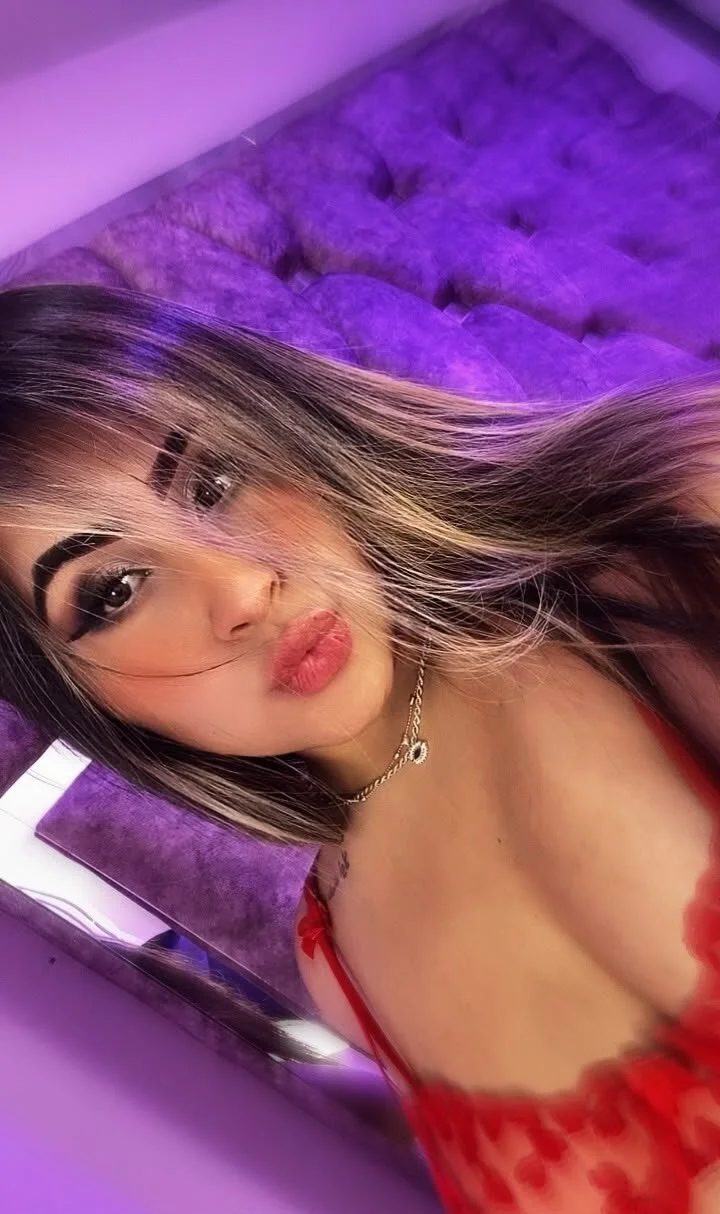 XXX Porn Photo of Nude Freyaa_Millerr 15