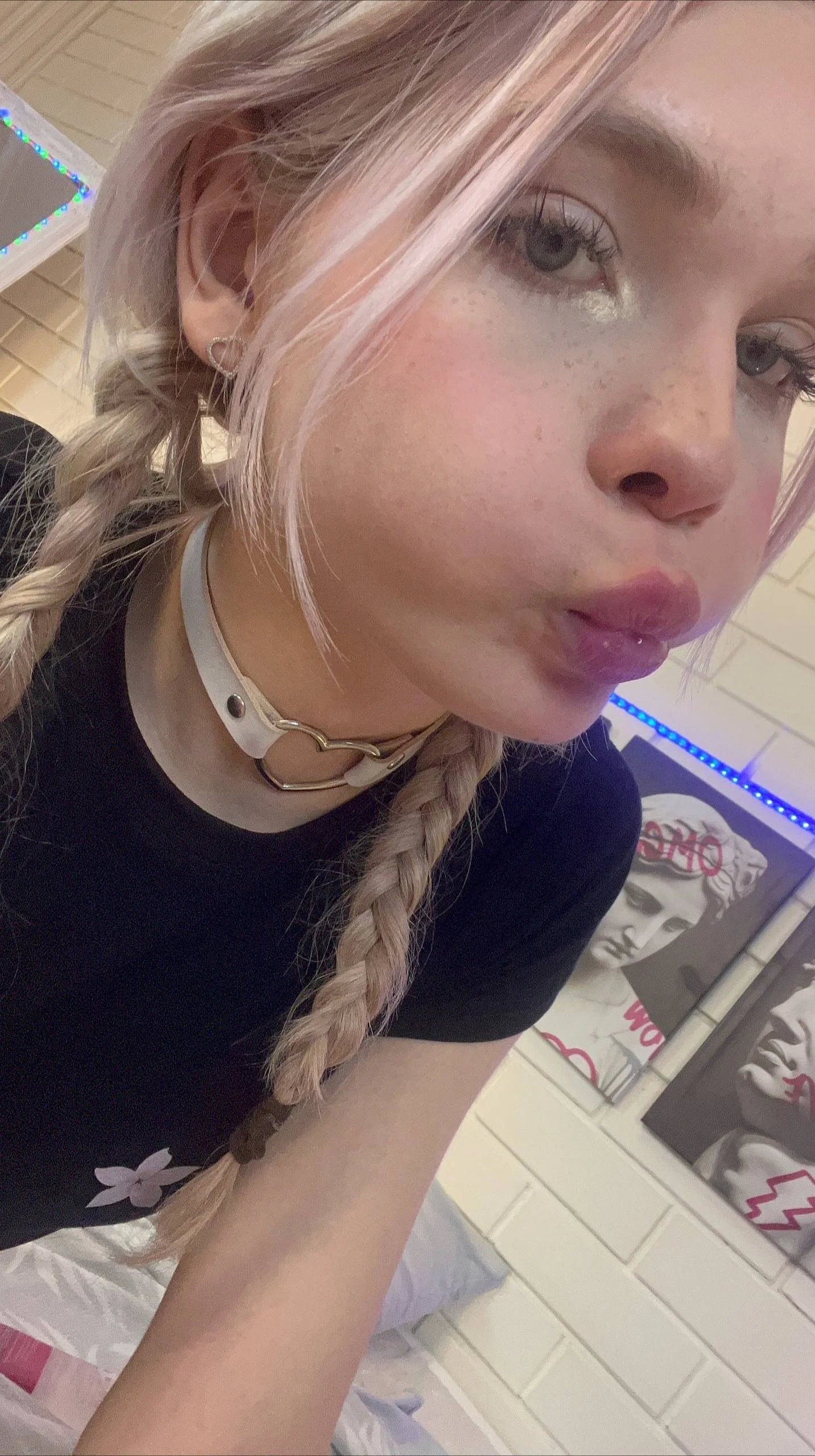 XXX Porn Photo of Nude Blondy_Fina 2