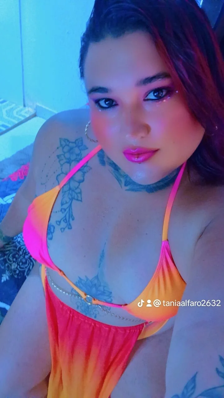 XXX Porn Photo of Nude Kat_Valen 3